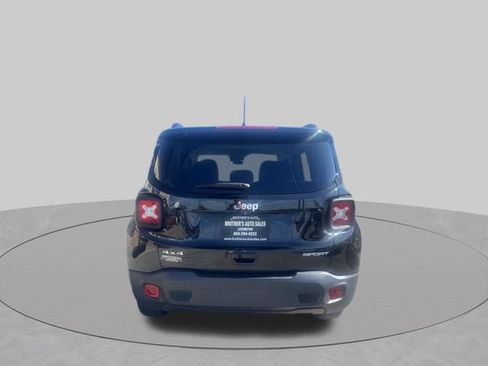Used 2019 Jeep Renegade Sport w/ Sport Appearance Group AWD/4WD image 5