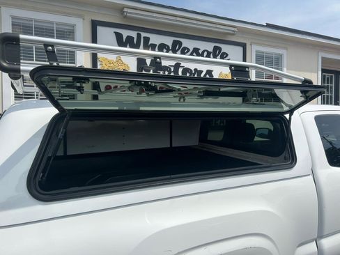 Used 2020 Toyota Tacoma SR RWD image 30