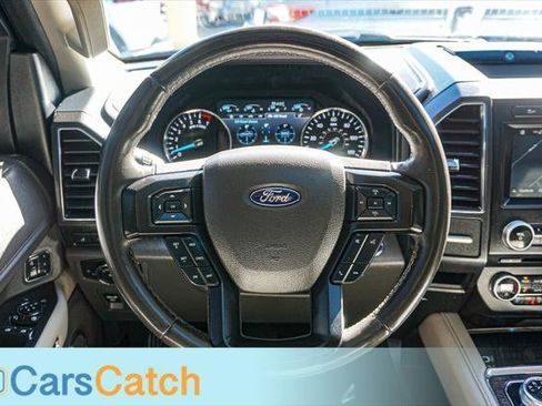 Used 2018 Ford Expedition Limited image 40