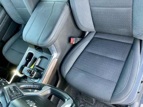 Used 2023 Chevrolet Silverado 1500 LT Trail Boss w/ Protection Package image 39