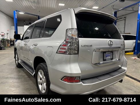 Used 2016 Lexus GX 460 image 11