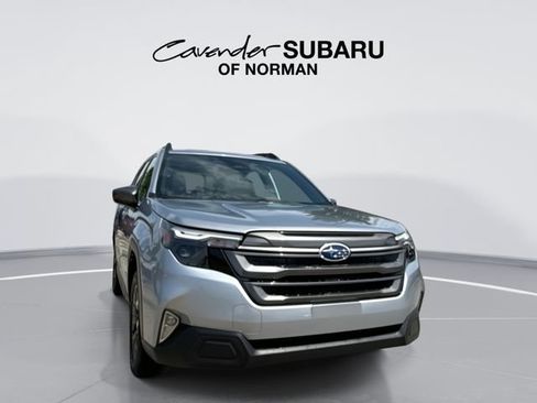 Used 2026 Subaru Forester Premium AWD/4WD image 1