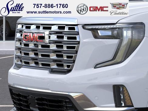 New 2026 GMC Acadia Denali w/ Super Cruise Package FWD image 13