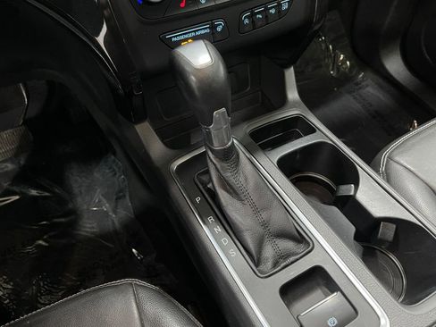 Used 2018 Ford Escape Titanium w/ Ford Safe & Smart Package image 29