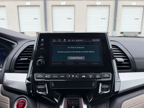 Used 2019 Honda Odyssey EX image 32