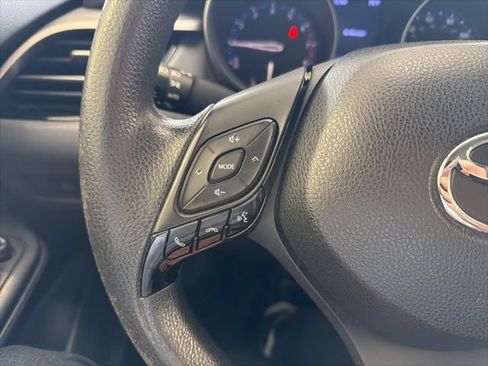 Certified 2020 Toyota C-HR LE FWD image 13
