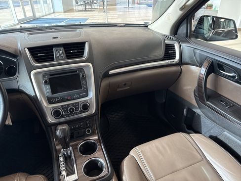 Used 2016 GMC Acadia SLT w/ Open Road Package image 21