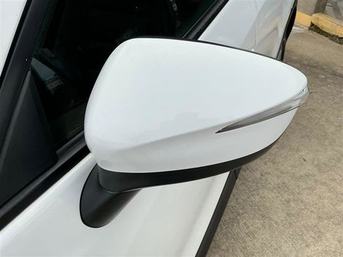 Used 2016 MAZDA CX-5 Touring image 12