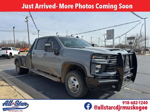 Used 2024 Chevrolet Silverado 3500 LT w/ Safety Package image 1