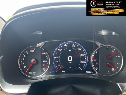 Used 2023 Chevrolet Traverse Premier FWD image 28