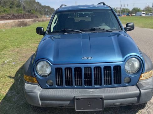 Used 2006 Jeep Liberty Sport RWD image 8