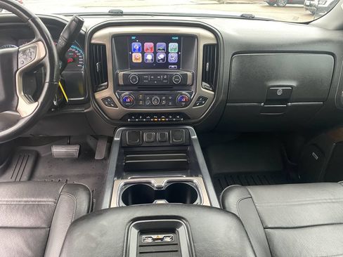 Used 2017 GMC Sierra 1500 Denali w/ Denali Ultimate Package AWD/4WD image 16