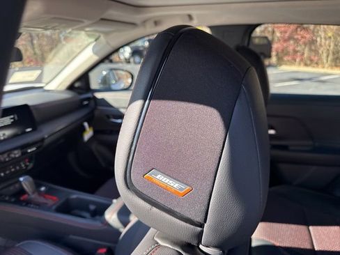 New 2026 Nissan Kicks SR w/ SR Premium Package AWD/4WD image 18
