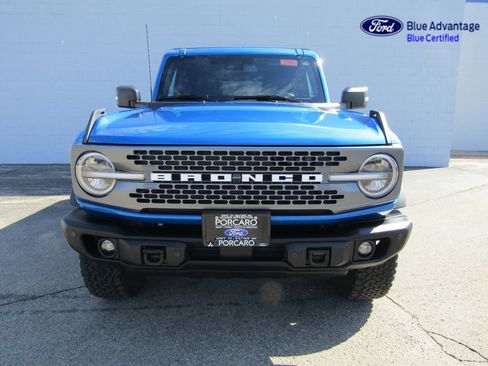 Certified 2025 Ford Bronco Badlands AWD/4WD image 3