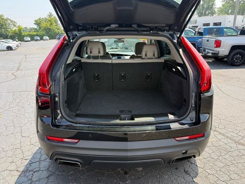 Used 2019 Cadillac XT4 Luxury w/ Cold Weather Package AWD/4WD image 11