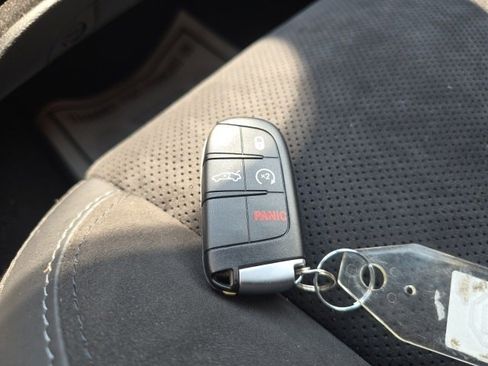 Certified 2022 Dodge Charger R/T w/ Plus Group image 30