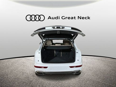 Used 2023 Audi Q5 2.0T Premium w/ Convenience Package AWD/4WD image 21