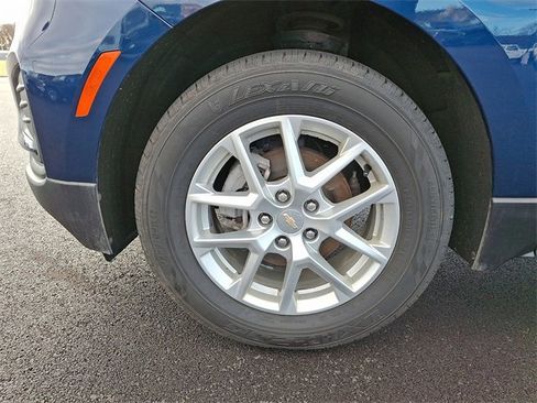 Used 2023 Chevrolet Equinox LS w/ LS Convenience Package image 29