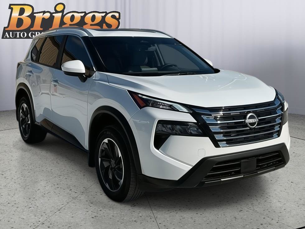 Used 2026 Nissan Rogue SV w/ SV Premium Package AWD/4WD image 7
