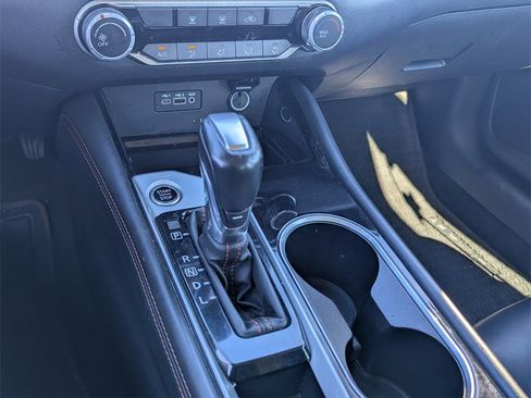 Used 2024 Nissan Altima 2.5 SR image 19