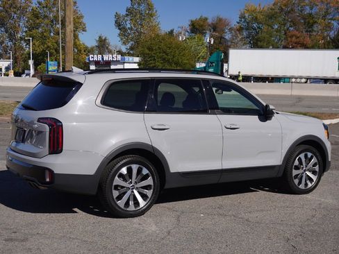 Used 2024 Kia Telluride EX X-Line image 14