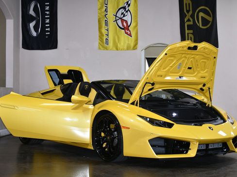 Used 2018 Lamborghini Huracan LP 580-2 image 88