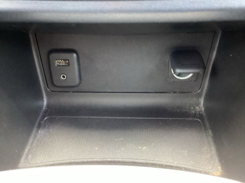 Used 2017 Chevrolet Colorado LT RWD image 22