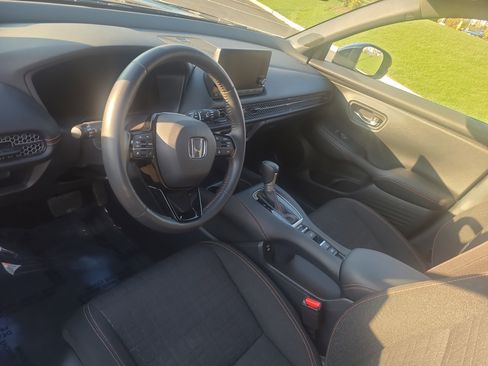 Used 2024 Honda HR-V Sport image 15