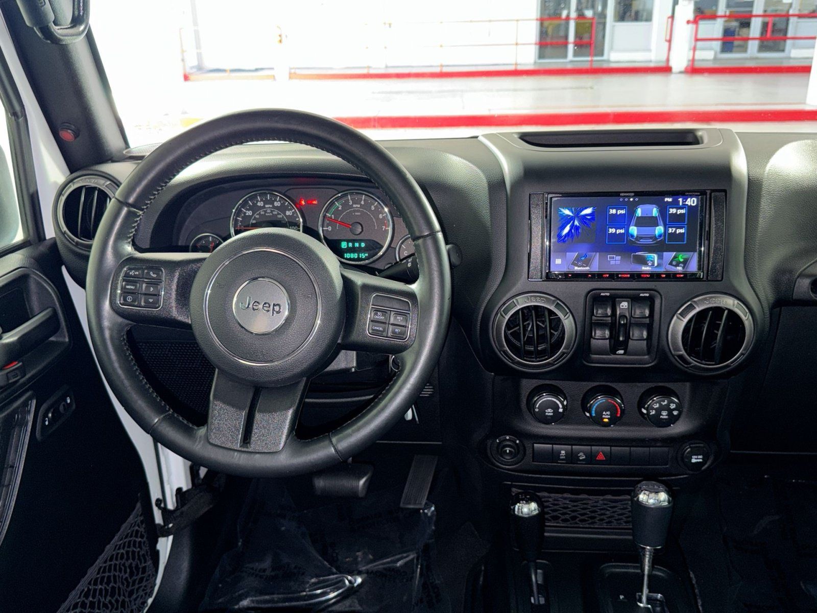 Used 2018 Jeep Wrangler Unlimited Sport S AWD/4WD image 16