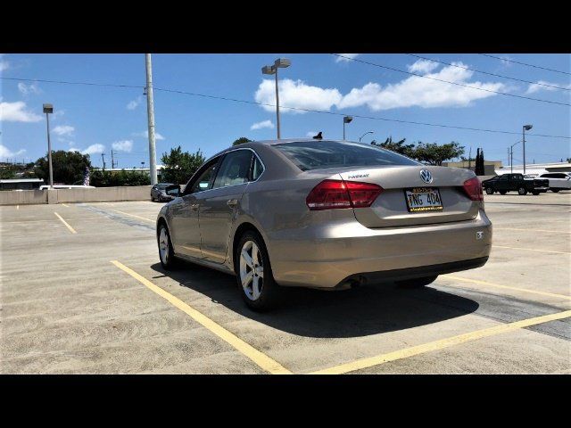 Used 2015 Volkswagen Passat 1.8T Limited Edition FWD image 7