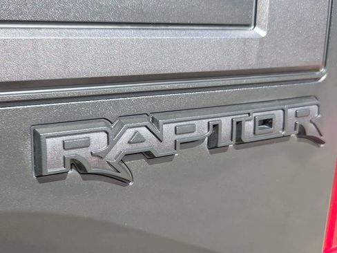 Used 2020 Ford F150 Raptor w/ Equipment Group 802A Luxury AWD/4WD image 11