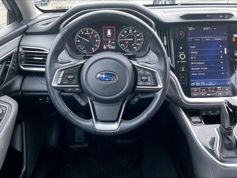 Used 2022 Subaru Outback Limited image 8