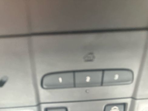 Used 2019 Chevrolet Blazer RS w/ Sun and Wheels Package image 20