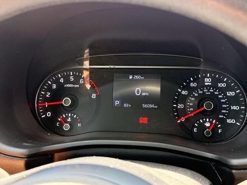 Used 2022 Kia Soul LX w/ Technology Package FWD image 24