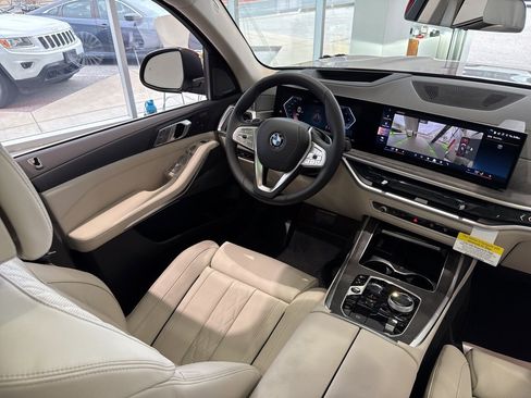 New 2026 BMW X7 xDrive40i image 57