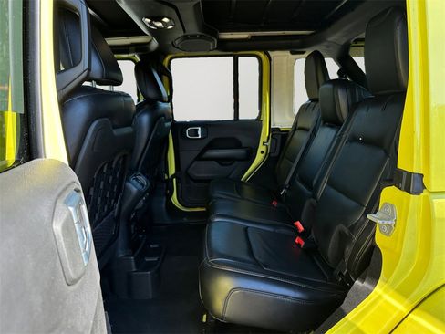 Used 2023 Jeep Wrangler Unlimited Rubicon 392 image 15