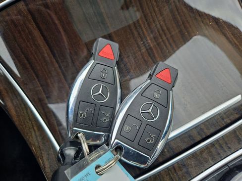 Used 2015 Mercedes-Benz C 300 Sedan image 35