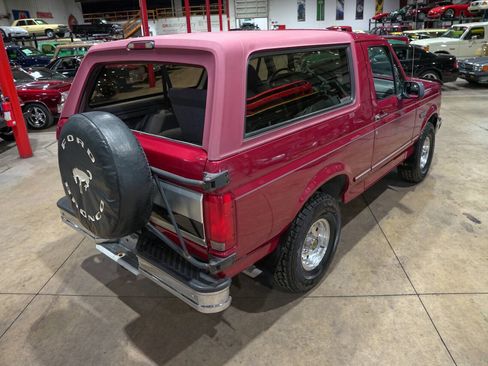 Used 1995 Ford Bronco XLT AWD/4WD image 17