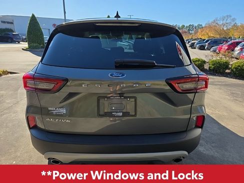 Used 2024 Ford Escape Active image 7