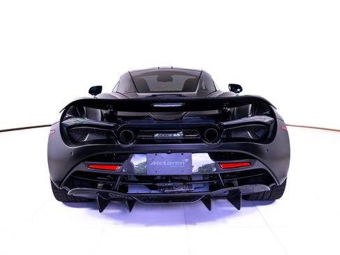 Used 2019 McLaren 720S Performance RWD image 4