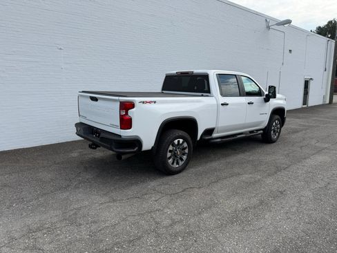 Used 2024 Chevrolet Silverado 2500 Custom w/ Custom Value Package AWD/4WD image 3