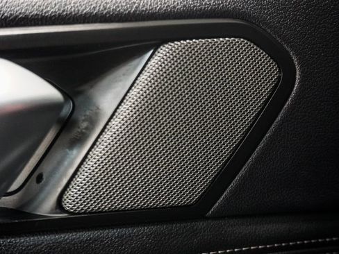 Used 2021 BMW X6 M50i w/ Executive Package image 10