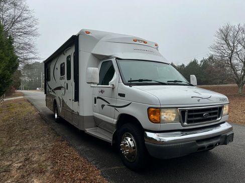 Used 2005 Ford E-450 and Econoline 450 image 4