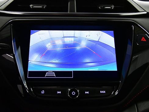 Used 2021 Chevrolet TrailBlazer RS w/ Convenience Package image 24