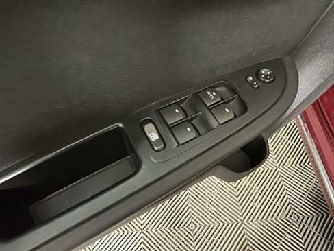 Used 2011 Chevrolet Malibu LT w/ HFV6 Engine Package FWD image 10
