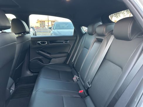 Used 2023 Honda Civic Sport Touring image 3