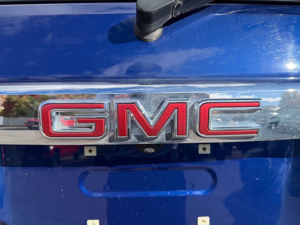 Used 2023 GMC Acadia Denali AWD/4WD image 20
