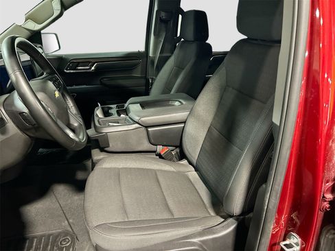 Used 2024 Chevrolet Silverado 1500 LT image 21