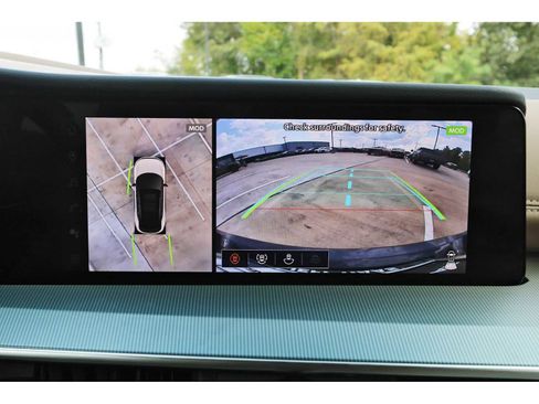 Used 2025 Nissan Murano Platinum w/ Cargo Package image 23