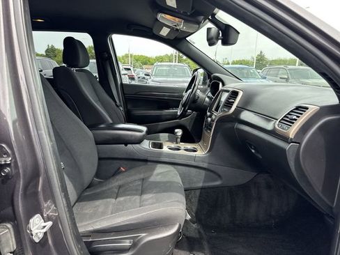Used 2015 Jeep Grand Cherokee Laredo w/ Quick Order Package 23E AWD/4WD image 27